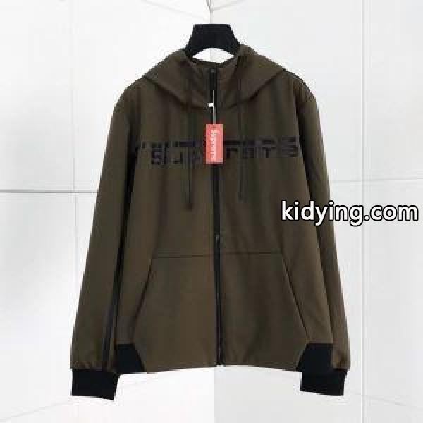シュプリームこの冬にしたい素敵なスタイル SUPREME 秋冬ファッションの決め手 フード付きコート 冬の最旬コーデに仕上げる_シュプリーム SUPREME_ブランド コピー 激安(日本最大級)-0