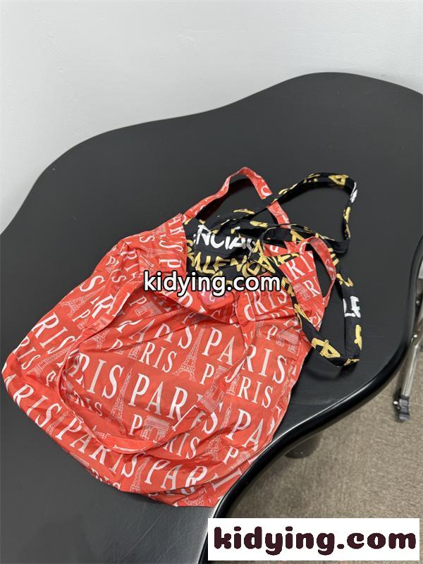 2026人気&BALENCIAGA バレンシアガトートバッグコピー収納性抜群大容量 ファッション新作-6