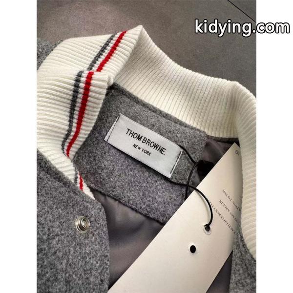 トムブラウン Thom Browne 偽物 秋冬キュート 話題 グレー × ホワイト 子犬刺繍 ベースボールジャケット-8