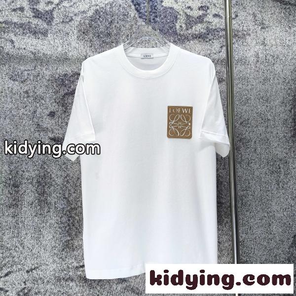 LOEWE コピー ロエベ 2026春夏新作 仮ポケット風アナグラムロゴ 半袖Tシャツ 男女兼用 人気 カジュアル トップス-8
