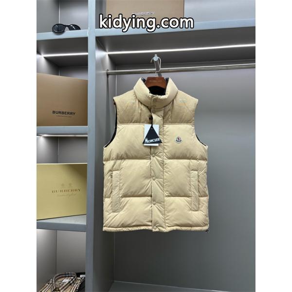 2025秋冬新作 極上マットブラック 軽量防寒 モンクレール MONCLER コピー シンプルショートダウンジャケット-1