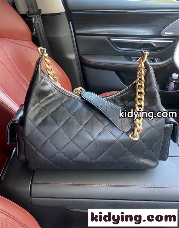 Jennie芸能人愛用シャネルバッグコピー 2026新作CHANEL  25C Hobo大容量-2