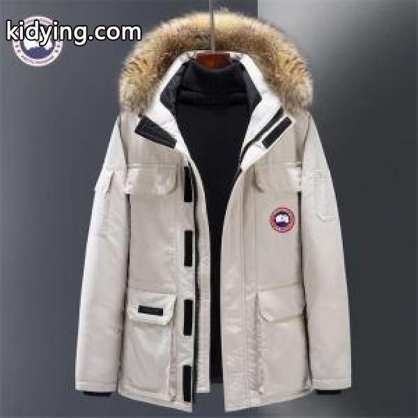 カナダグース 防寒とおしゃれを両立させるコーデ メンズ ダウンジャケット CANADA GOOSE 寒い季節の王道アイテム 2色可選 2019秋冬におすすめ着こなし_カナダグース CANADA GOOSE_ブランド コピー 激安(日本最大級)-0