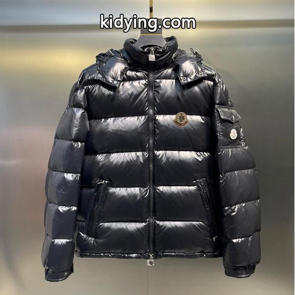 ブラックダウン レザーロゴパッチ 秋冬高級感 モンクレール スーパーコピージャケット 大人気 MONCLER-0