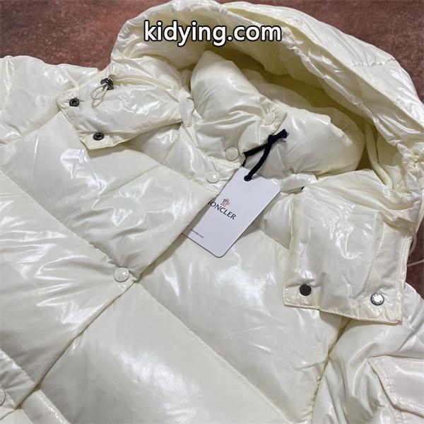 モンクレール コピー MONCLER 2025秋冬 新作 ブラック 高級 光沢 ロングダウンコート シルエット-8