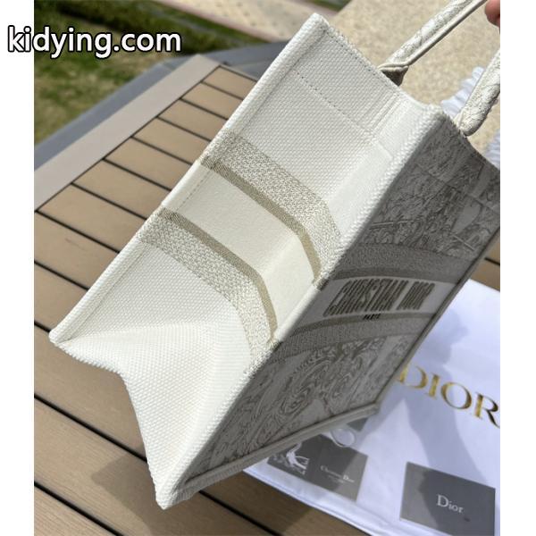 使い勝手ディオールトートバッグ スーパー コピーDior Book Tote 機能性が満点のバッグ__ブランド コピー 激安(日本最大級)-3