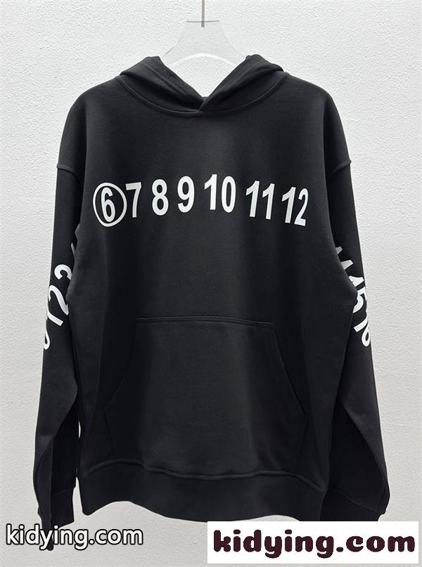 存在感抜群 プリント Maison Margiela メゾン マルジェラ コピー パーカー ゆったり 軽量素材-1
