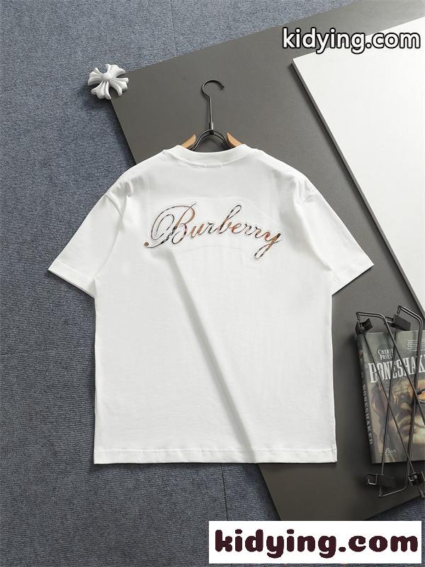 爽やか バーバリー コピー 半袖カットソー 白 黒 ロゴデザイン バックアクセント 夏映え シンプル 人気 BURBERRY-1