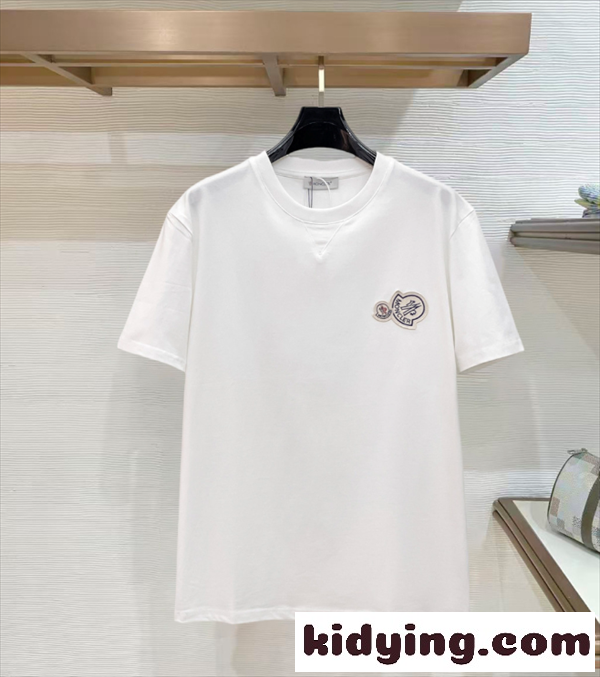 2色可選 トレンド最先端のアイテム MONCLERモンクレール 半袖Tシャツスーパーコピーブランド激安通販 専門店-0