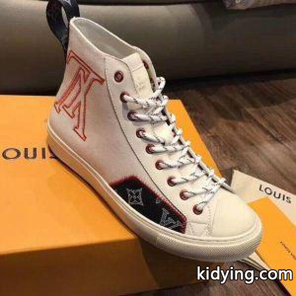 最安国内発送 ルイ ヴィトン LOUIS VUITTON 大胆なスリット上品 2色可選 ハイトップシューズ 秋冬新作登場_ルイ ヴィトン LOUIS VUITTON_ブランド コピー 激安(日本最大級)-1