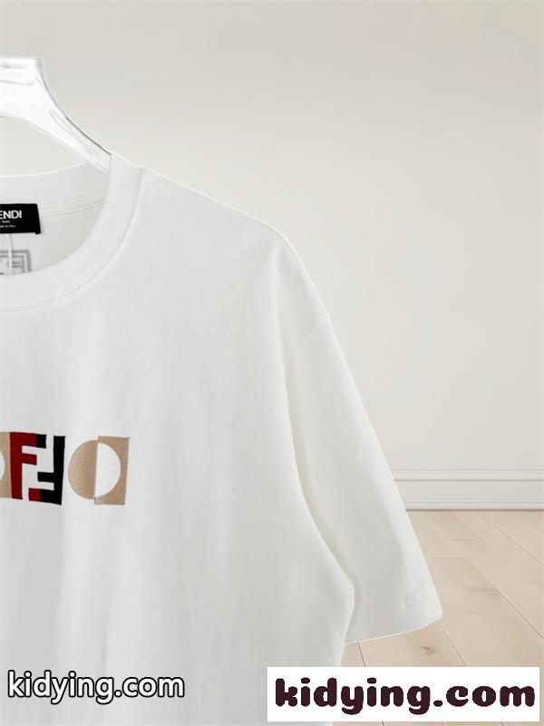 FENDI コピー フェンディ 半袖Tシャツ プリント クルーネック ベーシック人気モデル-4