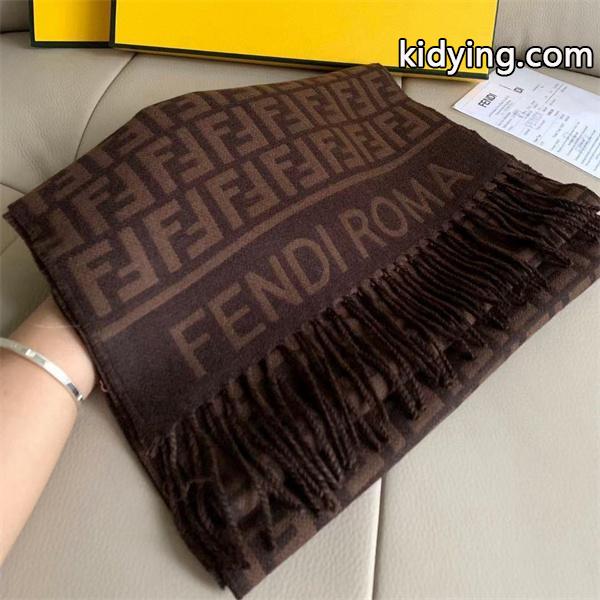 2025秋冬定番魅力・ふんわり柔暖 マフラー 新作登場 FENDI フェンディ コピー-0