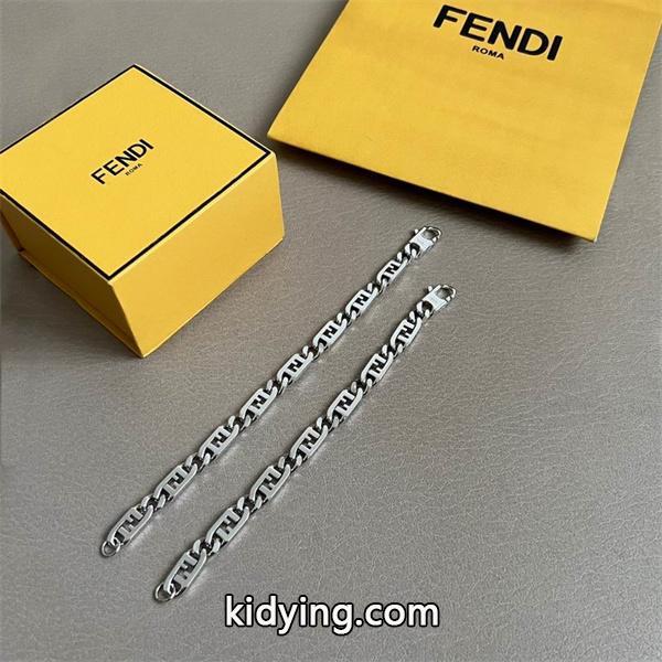 秋冬おしゃれをより楽しませる  FENDIフェンディブレスレット コピー 激安(日本最大級)-5