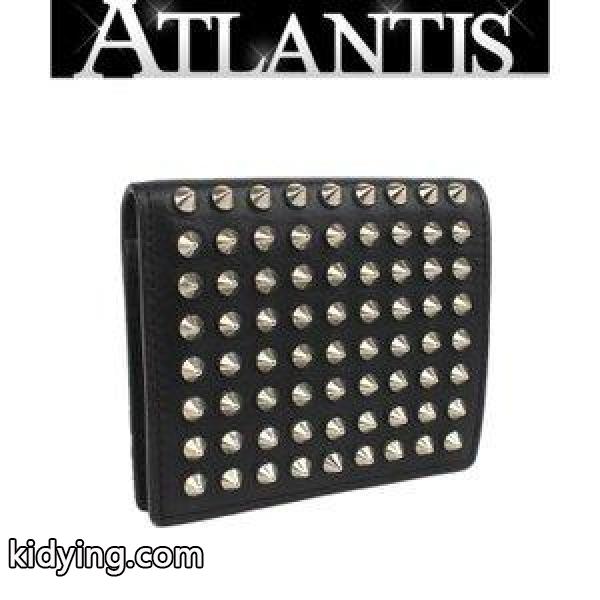 在庫処分大SALE クリスチャン・ルブタン 二つ折り コンパクト 財布 スタッズ レザー 黒 :041062:atlantis - 通販ショッピング-0