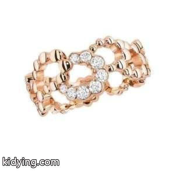 リング/指輪 この秋におしゃれでかわいい着こなし ディオール秋冬らしく着こなそう DIOR 冬のお洒落を楽しむ_ディオール DIOR_ブランド コピー 激安(日本最大級)-0
