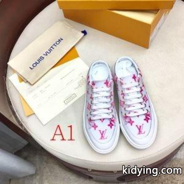 2色可選 動きやすく楽チンなスタイル ルイ ヴィトン LOUIS VUITTON 防寒とおしゃれを両立させるコーデ ランニングシューズ_ルイ ヴィトン LOUIS VUITTON_ブランド コピー 激安(日本最大級)-0