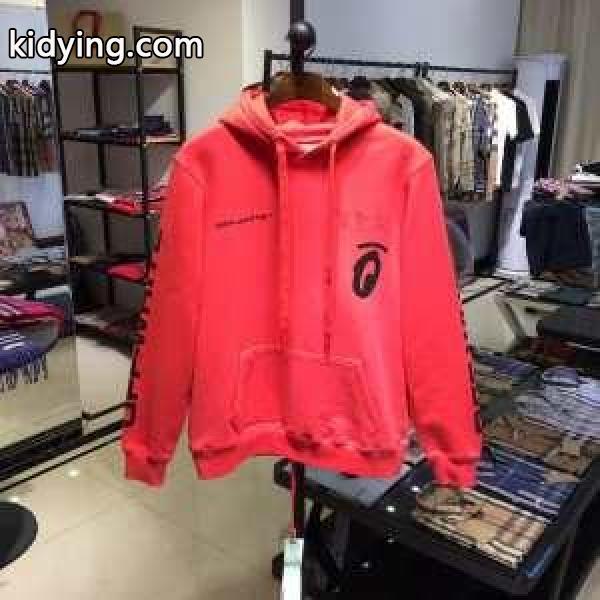 冬ファッションと相性抜群 2019秋冬におしゃれな着こなし Off-White オフホワイト パーカー_Off-White オフホワイト_ブランド コピー 激安(日本最大級)-0