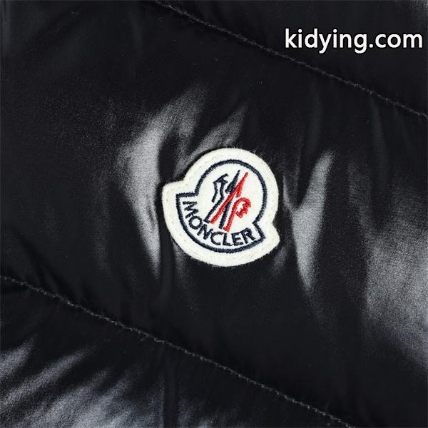 軽量 ブラック MONCLER モンクレール コピー ダウンベスト レイヤード向き 実用派-7