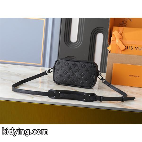 エンボス加工 ショルダーバッグ ブラック 軽量 コンパクト LOUIS VUITTON ルイヴィトン コピー-2