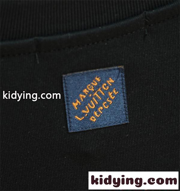 ブラック ルイ・ヴィトン コピー 半袖Tシャツ ロゴ装飾デザイン クルーネック シンプル 高級感 デイリー Louis Vuitton ルイ・ヴィトン-4