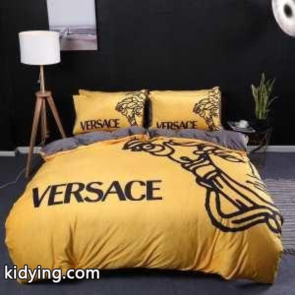 2019秋冬の必需品 おしゃれなスタイリングが簡単に叶える ヴェルサーチ VERSACE 寝具4点セット_ヴェルサーチ VERSACE_ブランド コピー 激安(日本最大級)-0