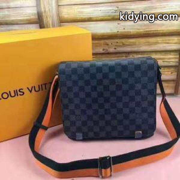 ショルダーバッグ 2017新款 ルイ ヴィトン LOUIS VUITTON ファション性の高い_ルイ ヴィトン LOUIS VUITTON_ブランド コピー 激安(日本最大級)-0