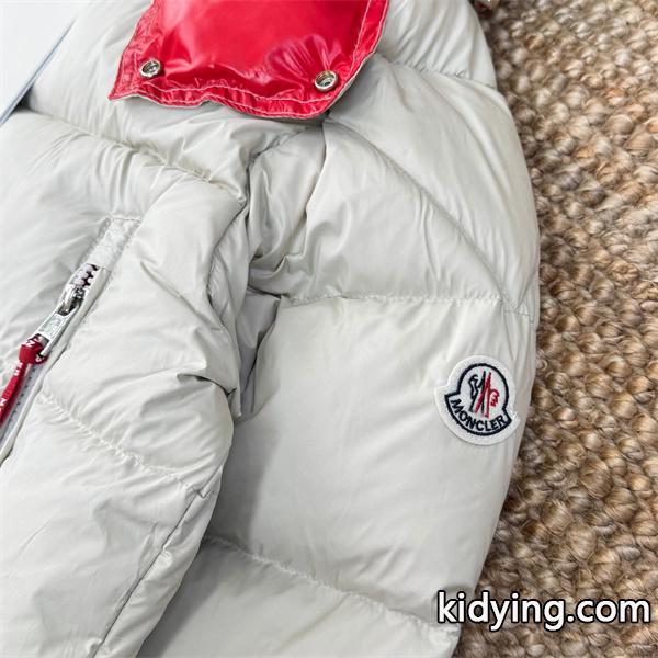 今季新作 フード付き ダウンブルゾン 快適 当店イチオシ MONCLER モンクレール コピー-6
