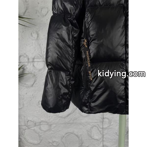 上品バイカラー×2025冬トレンド 極暖ラグジュアリー モンクレール MONCLER コピー フードダウン-4