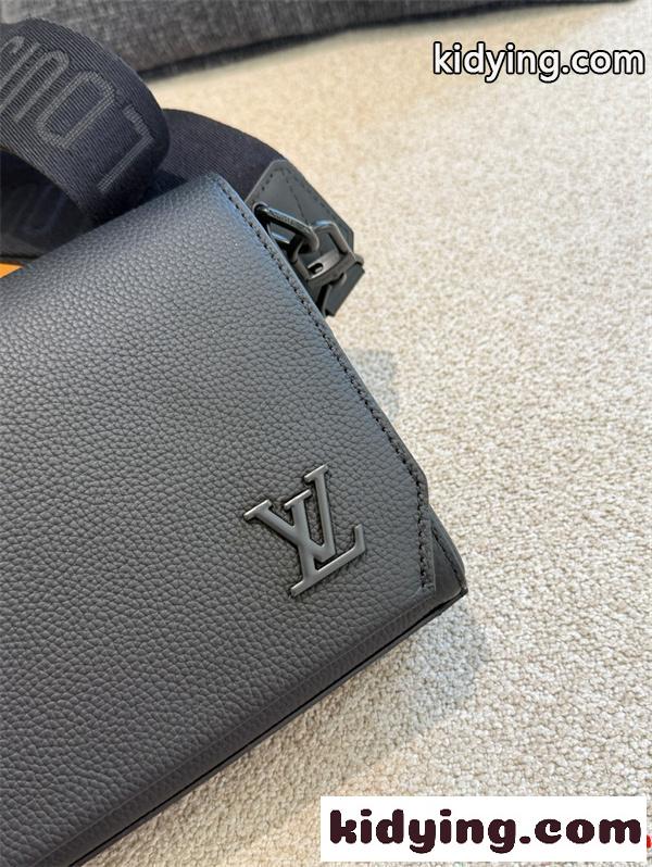 春夏のお出かけを軽快に ルイ ヴィトン LOUIS VUITTON ショルダーバッグ コピー 激安(日本最大級)LV Fastline&&M11483-1