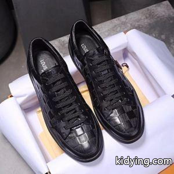 2018秋冬期間限定 フラットシューズ 寒い季節にピッタリの一枚 2色可選 ルイ ヴィトン LOUIS VUITTON 大人モード_ルイ ヴィトン LOUIS VUITTON_ブランド コピー 激安(日本最大級)-1