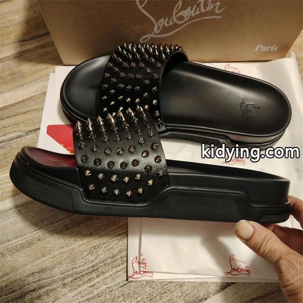 Christian Louboutin 激安 メンズ スタッズ フラットサンダル クッションインソール レッドソール-2