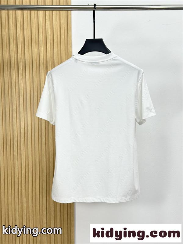 総柄モチーフ ミニマルスタイル すっきりシルエット MIUMIU ミュウミュウ コピー コットンTシャツ 日常ウェア-8