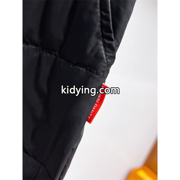 ブラックダッフル ストレートロゴ 2025秋冬 モンクレール MONCLER コピーパンツ ユニセックス クラシック-7