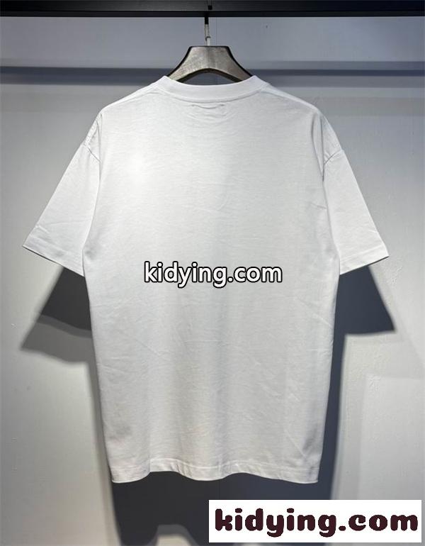 個性的Amiri アミリ Tシャツコピー2026 メンズ半袖 アーティストコラボ風 涼しげ-4