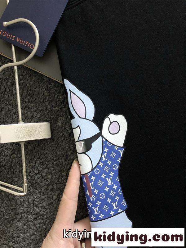 半袖Tシャツ プリント ルイヴィトン コピー 遊び心 ポップ 可愛い系 軽量 LOUIS VUITTON 快適-1