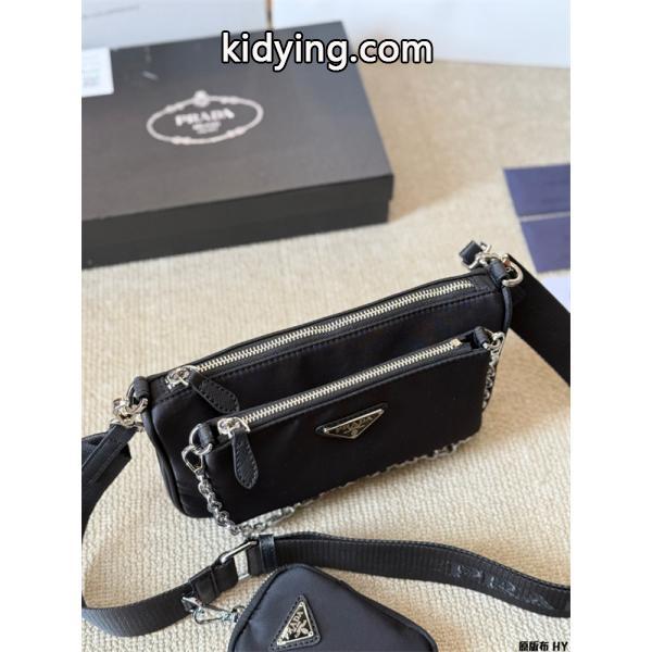 PRADA プラダ コピー 2026新作 モダン 洗練された ミニショルダーバッグ ブラック 限定-2