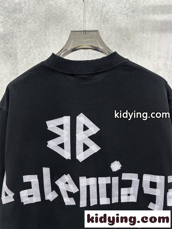 バレンシアガ コピー ビッグロゴ Tシャツ 半袖 ワイドシルエット ブラック ホワイト 前後デザイン 分割文字 Balenciaga系 ラフ感-4