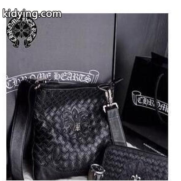 表面に表情のあるCHROME HEARTS 大容量のクロムハーツバッグ 芸能人_クロムハーツ CHROME HEARTS_ブランド コピー 激安(日本最大級)-0