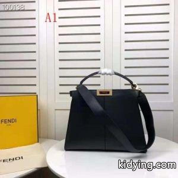 お洒落アイテム フェンディ FENDI 絶対欲しい ハンドバッグ 幅広い層に使える 4色可選 華やかな_フェンディ FENDI_ブランド コピー 激安(日本最大級)-0