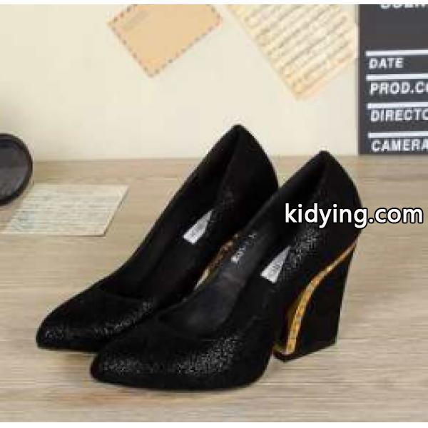 実用で流行な一品　JIMMY CHOO-ジミーチュウ　コピー　レディース　ハイヒール　ブラック-0