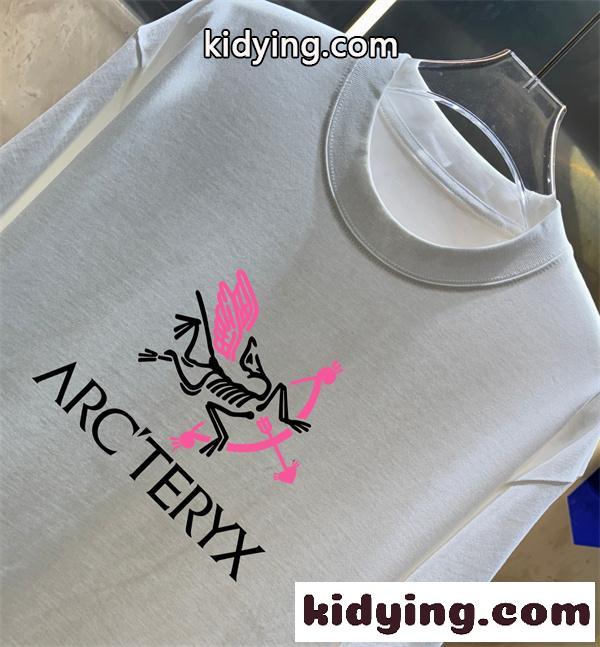 アウトドアテイスト 軽やかな着用感 モダンデザイン ARCTERYX アークテリクス コピー プリント半袖Tシャツ 人気アイテム-4