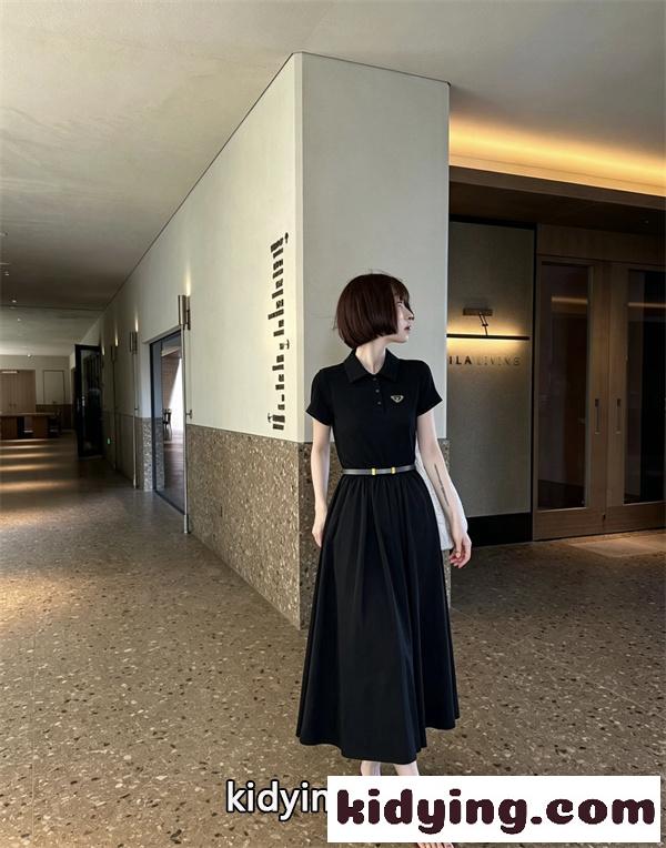 売れ筋 フレアワンピース エレガント 上品カジュアル PRADA プラダ コピー ワンピース スタイルアップ-7