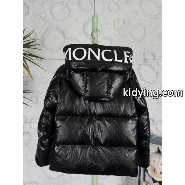 2025秋冬新作 極上光沢ブラック 軽量・極暖 モンクレール MONCLER コピー ショートダウンジャケット-1