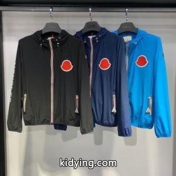 秋めいたコーデに仕上げる モンクレール 寒い冬にぜひ取り入れたい MONCLER ハーフコート 2019年秋冬最新のトレンド 2色可選_モンクレール MONCLER_ブランド コピー 激安(日本最大級)-0