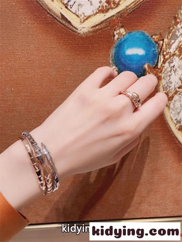 エレガント 2026年秋冬シーズン BVLGARI ブルガリ 指輪 コピー 激安(日本最大級)-2