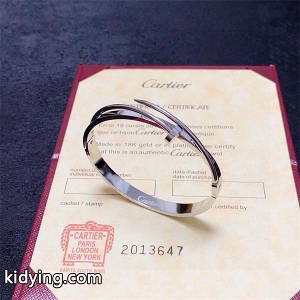上質 ミニマルライン 鏡面仕上げ 洗練 ブレスレット Cartier カルティエ コピー-1