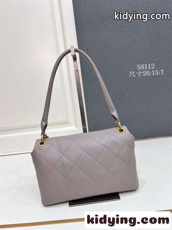 シャネル スーパーコピー レディース CHANEL ショルダーバッグ 上品 エレガント 高級感 2WAYバッグ-1