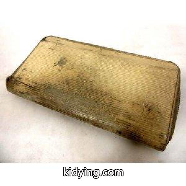 ルイヴィトン LOUIS VUITTON M6007J エピ イヴォワール ジッピーウォレット ラウンドファスナー 長財布【中古】【ベクトル 古着】 :010-901801070005:ブランド古着販売のベクトル - 通販ショッピング-0