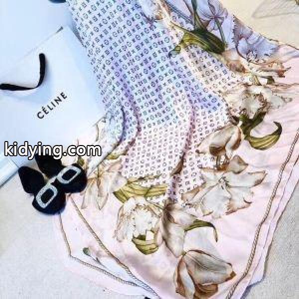 雑誌掲載人気アイテム LOUIS VUITTON 2色可選 ロングマフラールイ ヴィトン_ルイ ヴィトン LOUIS VUITTON_ブランド コピー 激安(日本最大級)-1