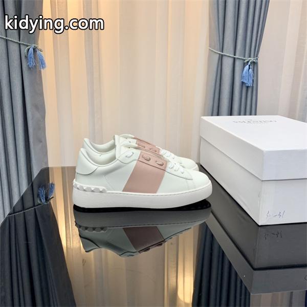 最旬おすすめ人気コーデ VALENTINO ヴァレンティノ カジュアルシューズ春夏新作を一気見せ_ヴァレンティノ VALENTINO_ブランド コピー 激安(日本最大級)-0